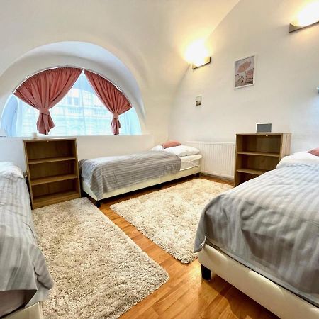 Basicpoint Residence Budapest Esterno foto